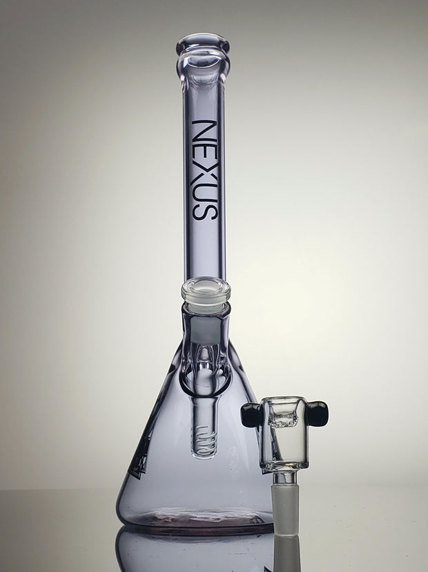 Nexus 11' colored glass beaker