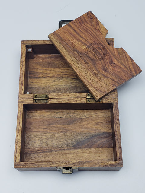 Raw small wood box