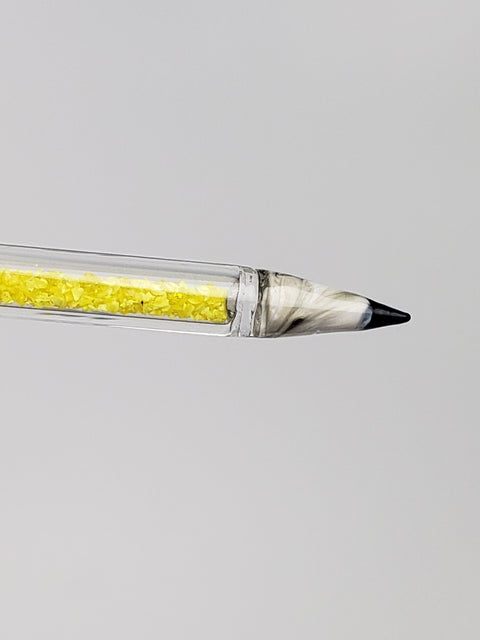 glitter filled dab pencil